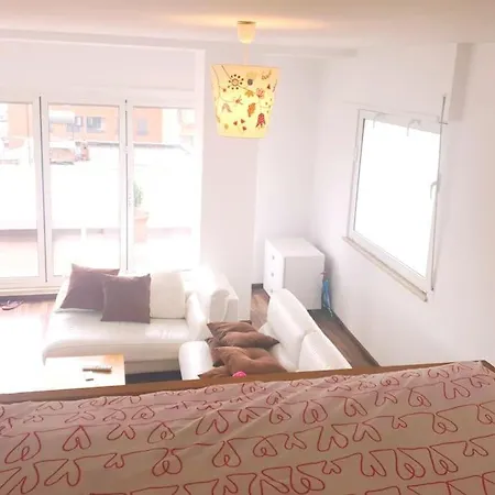140m2 Floorcentral Loft 24hr Self Check-in דירה טיראנה